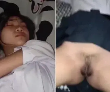 Bokep Jilbab Roknya Kesingkap Pas Tidur Berujung di Geli Geli Sempit Memijit Yandex Viral
